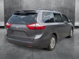 Used 2015 Toyota Sienna XLE Premium image 4