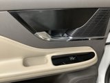Used 2022 Lincoln Corsair AWD w/ Equipment Group 101A image 4