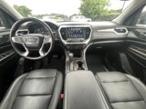 Used 2018 GMC Acadia SLT image 4