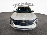 Used 2024 Chevrolet Trax LT w/ Sunroof Package image 3