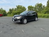 Used 2017 Nissan Rogue S image 3