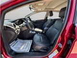 Used 2016 Ford Fiesta Titanium image 2