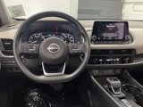 Used 2023 Nissan Rogue SV image 5