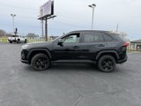 Used 2022 Toyota RAV4 XLE w/ XLE Grade Weather Package image 5
