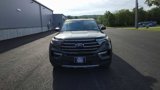 Used 2022 Ford Explorer XLT w/ Equipment Group 202A image 3