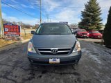 Used 2007 Hyundai Entourage image 3