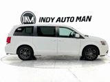 Used 2018 Dodge Grand Caravan SXT w/ Driver Convenience Group image 3
