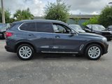 Used 2022 BMW X5 sDrive40i w/ Premium Package image 3