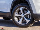 Used 2022 Jeep Cherokee Limited image 3