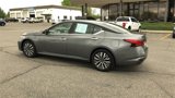 Used 2024 Nissan Altima 2.5 SV image 6