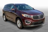 Used 2017 Kia Sorento LX w/ LX Convenience Package image 2