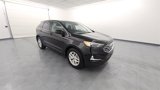 Used 2022 Ford Edge SEL image 2