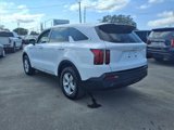 Used 2023 Kia Sorento LX image 5