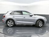 Used 2022 Audi Q5 2.0T Premium Plus w/ Premium Plus Package image 2