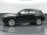New 2025 Jeep Compass Latitude image 4