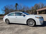 Used 2015 Toyota Avalon Limited image 2