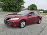 Used 2017 Toyota Camry LE image 3