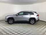 Used 2022 Toyota RAV4 XLE image 4