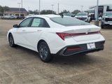 New 2025 Hyundai Elantra Blue image 5