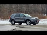 Used 2017 Ford Explorer XLT image 2