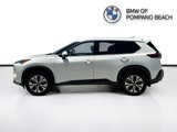 Used 2021 Nissan Rogue SV image 4