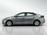 Used 2017 Hyundai Elantra SE image 2