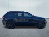 Used 2020 Jeep Grand Cherokee Altitude image 4