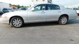 Used 2005 Lincoln Town Car Signature Limited image 5