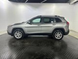 Used 2016 Jeep Cherokee Latitude image 4