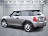 Used 2019 MINI Cooper 2-Door Hardtop w/ Signature Upholstery Package image 4