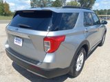 Used 2022 Ford Explorer XLT w/ Equipment Group 202A image 4