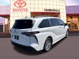 Used 2023 Toyota Sienna XLE image 5