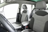 Certified 2022 Volkswagen Taos SE w/ Panoramic Sunroof Package image 6