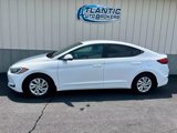 Used 2018 Hyundai Elantra SE image 2