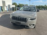 Used 2023 Jeep Cherokee Altitude Lux image 4