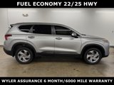 Used 2021 Hyundai Santa Fe SE image 2