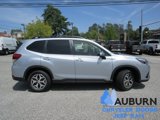 Used 2023 Subaru Forester Premium image 3