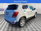 Used 2020 Chevrolet Trax LT w/ LT Convenience Package image 6