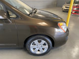 Used 2010 Kia Rondo LX image 4