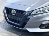 Used 2022 Nissan Altima 2.5 SR image 3