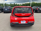 Used 2022 Kia Soul LX image 5