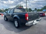 Used 2010 Nissan Frontier SE image 5