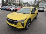 Used 2024 Chevrolet Trax RS w/ Sunroof Package image 3