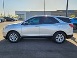 Used 2021 Chevrolet Equinox LS image 2