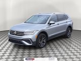 Used 2022 Volkswagen Tiguan SE image 2