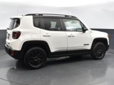 Used 2017 Jeep Renegade Trailhawk image 4