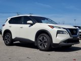 Used 2023 Nissan Rogue SV image 3