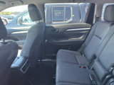 Used 2018 Toyota Highlander LE image 3