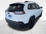 Used 2023 Jeep Cherokee Altitude Lux image 5