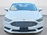 Used 2017 Ford Fusion SE w/ Fusion SE Technology Package image 2